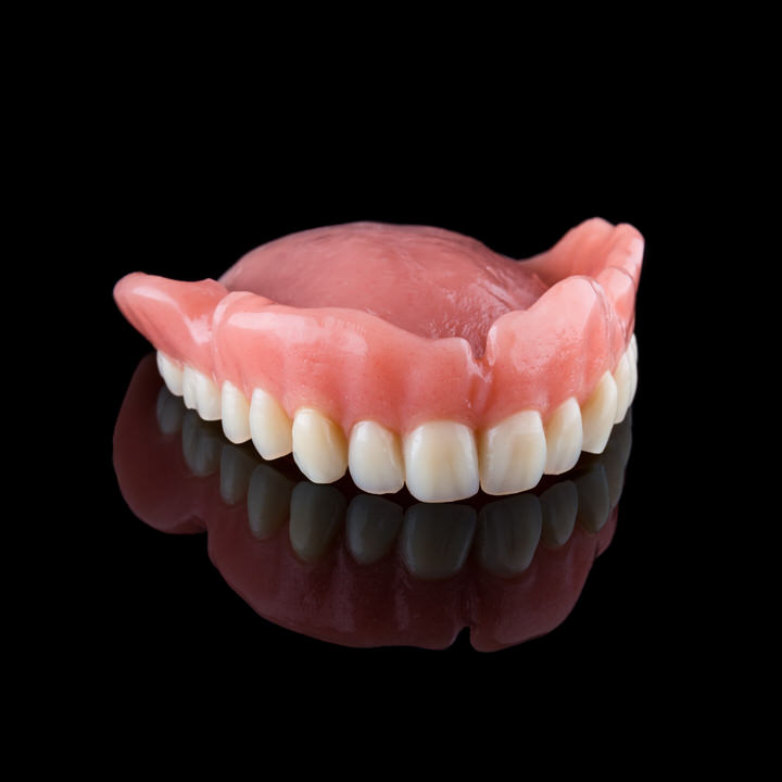 refaire ses dents dentier amovible